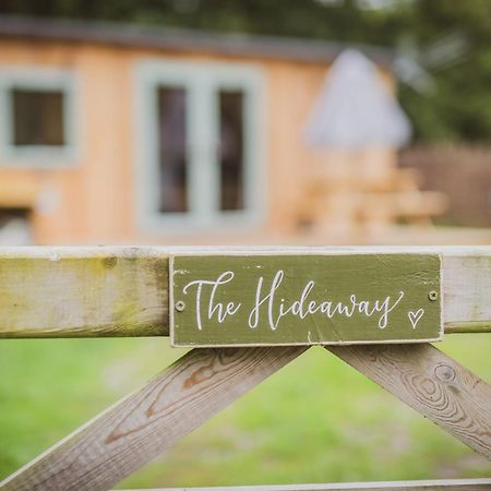 The Hideaway At Hiddenwood Glamping Hotel Corsley Kültér fotó