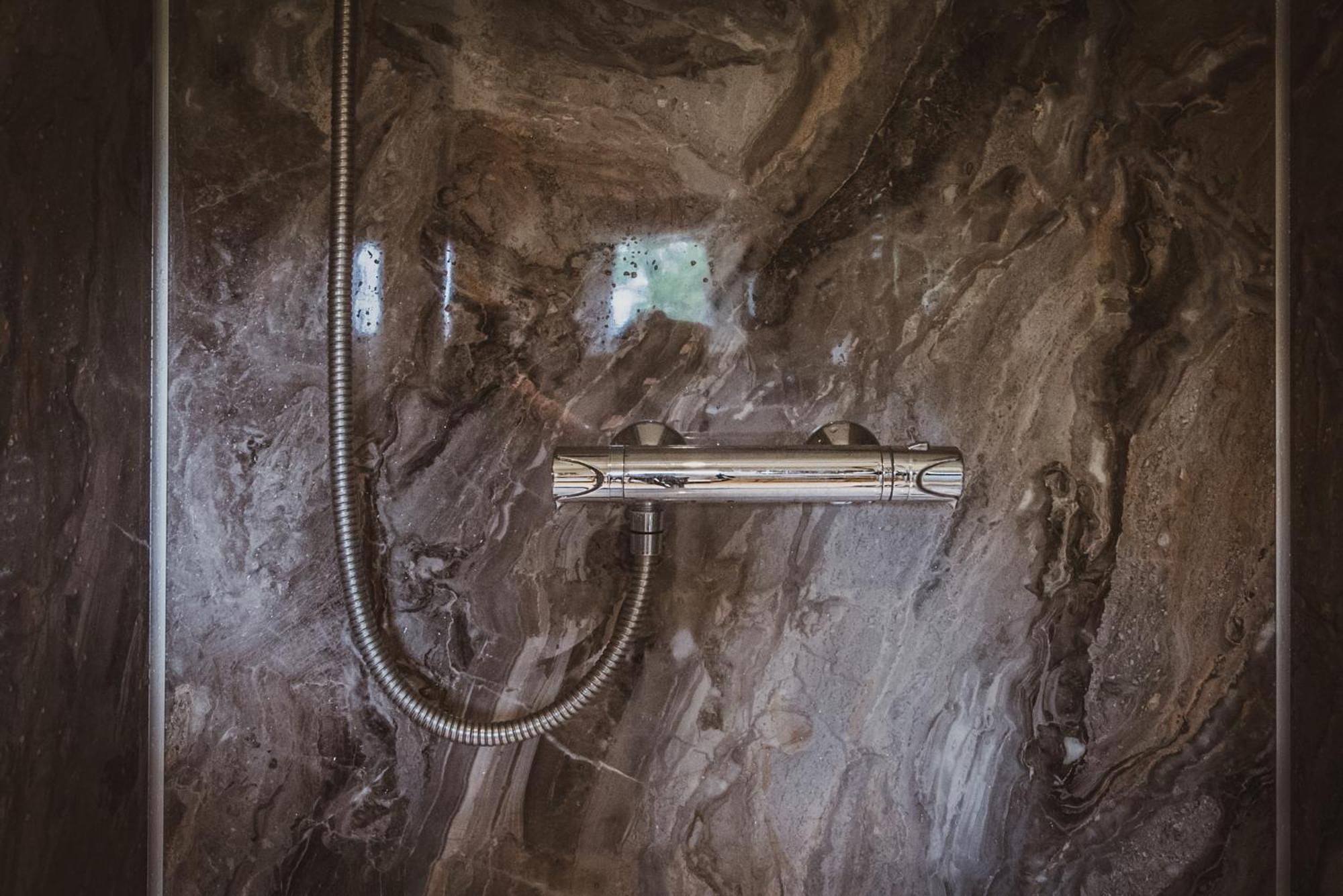 The Hideaway At Hiddenwood Glamping Hotel Corsley Kültér fotó